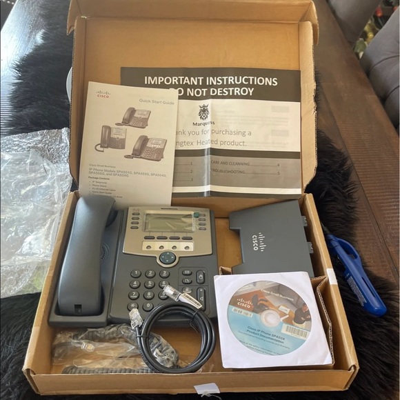 New in Open Box Cisco SPA509G 12-Line IP Phone, Cisco Small Business Gray - Picture 4 of 8